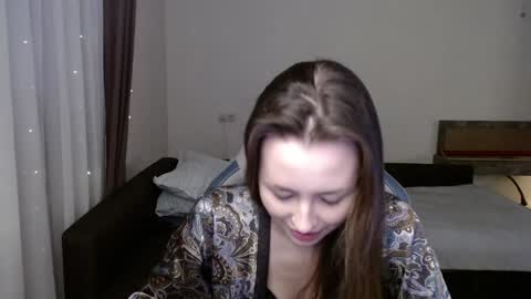 Snapshot of valents_cherry chatting on 01-25-25, 07:39 Valentina online show from 01-25-25, 07:39