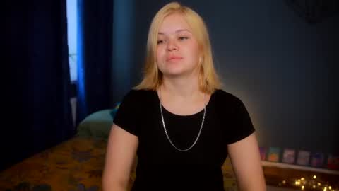valeri______ online show from 07-22-26, 07:00