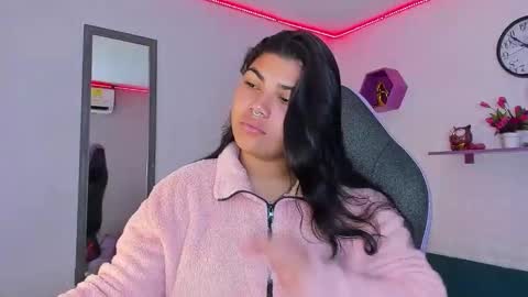 valeri_harpers4 online show from 10-03-25, 02:14