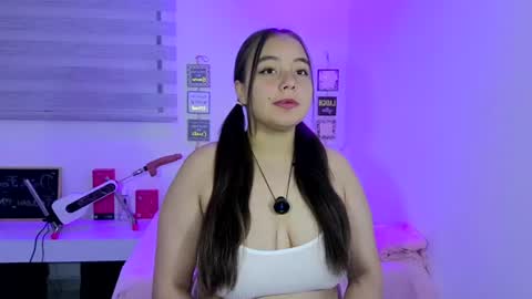 valeria online show from 06-20-26, 01:52