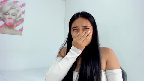 valeria_miller69 online show from 05-02-26, 02:33