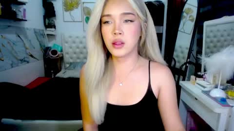 VALERIA online show from 04-09-26, 11:37