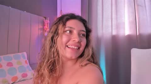 valeria_rouse28 online show from 12-17-25, 09:32