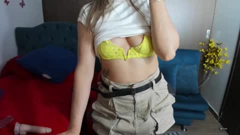 Snapshot of valeria_teiku1 chatting on 02-04-25, 11:06 Valeria online show from 02-04-25, 11:06