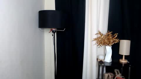 valeriacruise online show from 04-02-26, 11:02