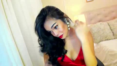 Valeria online show from 12-31-24, 12:54