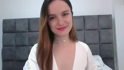 valeriafrannco online show from 03-08-25, 04:23