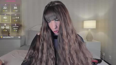 Snapshot of valeriasecret chatting on 10-31-25, 05:52 Valeria online show from 10-31-25, 05:52