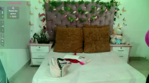 La valerie26 online show from 02-26-25, 11:04