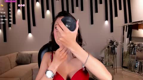 Snapshot of valeriavelvet chatting on 02-12-25, 11:51 Vale  online show from 02-12-25, 11:51