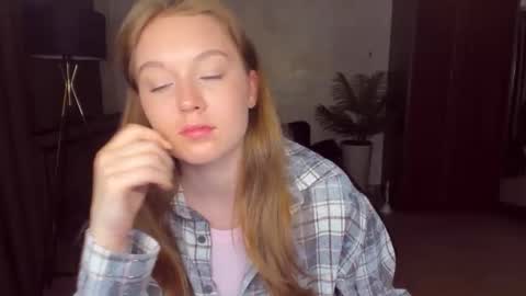 Snapshot of valericherry chatting on 05-26-26, 02:46 ValeriCherry online show from 05-26-26, 02:46