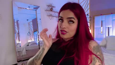 Valerie  online show from 12-16-25, 04:12