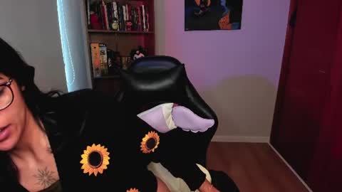 Val  online show from 06-27-26, 11:48