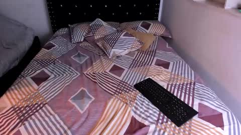 Snapshot of valerie_luxe_ chatting on 04-29-26, 05:55 valerie luxe online show from 04-29-26, 05:55