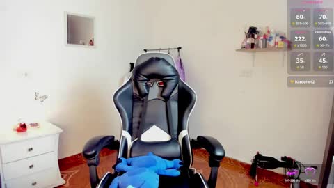 Valerie Blake online show from 09-28-25, 12:32