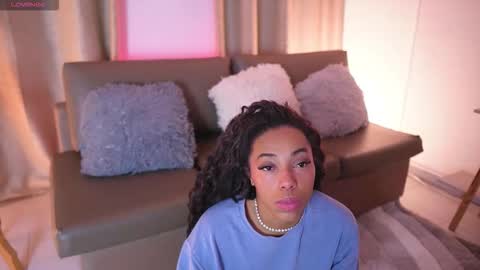 Valerie Style3 online show from 11-13-25, 04:00