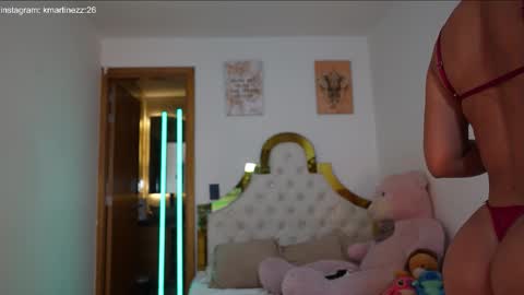 valeriecollinss_ online show from 02-20-26, 01:24