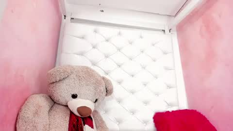 valerie online show from 04-25-26, 08:39