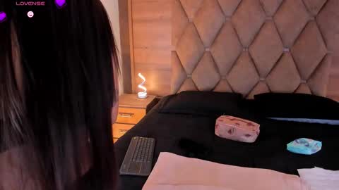 valeriekhaleesi online show from 03-21-26, 08:23