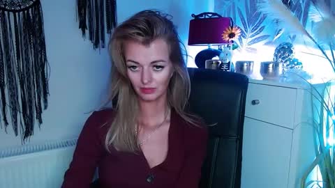 Valerie  online show from 12-30-24, 08:58