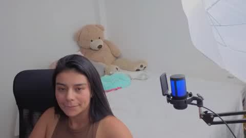 Juli C online show from 04-14-26, 01:33