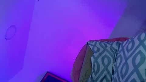 valerin_foxts online show from 05-16-26, 10:36