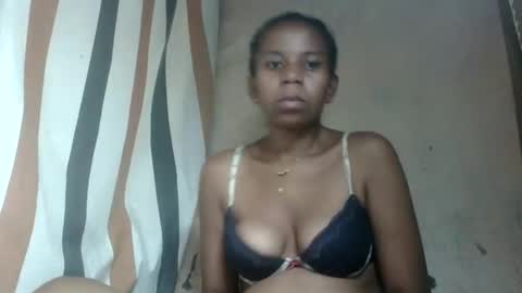 valerinezah online show from 03-01-26, 05:37