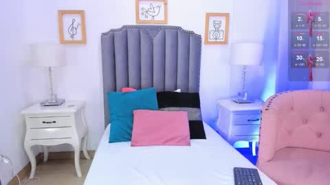 Snapshot of valerith_vega chatting on 12-04-24, 11:52 online show from 12-04-24, 11:52