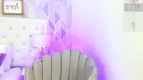 Snapshot of valerith_vega chatting on 12-27-24, 11:39 online show from 12-27-24, 11:39