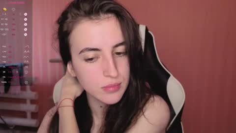 Snapshot of valeritiio chatting on 09-20-25, 05:19 valeritiio online show from 09-20-25, 05:19