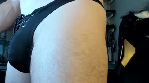 athletic ass muscles underwear smooth cock online show from 01-06-26, 09:18
