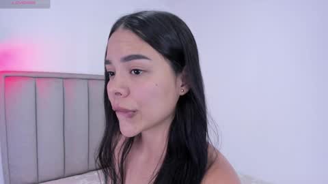 Snapshot of valery__nova chatting on 01-14-25, 05:01 Cris online show from 01-14-25, 05:01