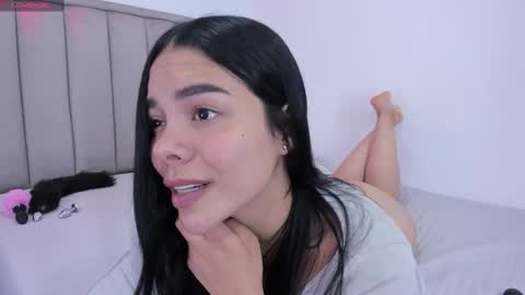 Snapshot of valery__nova chatting on 02-26-25, 02:46 Cris online show from 02-26-25, 02:46