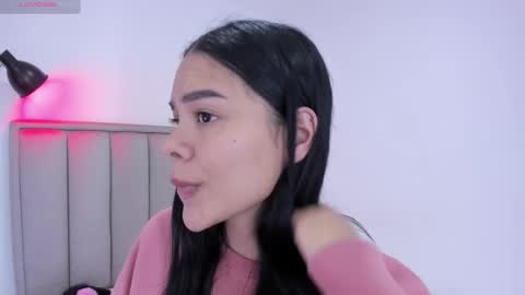 Snapshot of valery__nova chatting on 03-09-25, 04:33 Cris online show from 03-09-25, 04:33