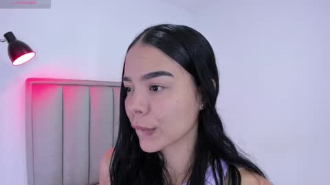 Snapshot of valery__nova chatting on 10-16-25, 01:50 Cris online show from 10-16-25, 01:50