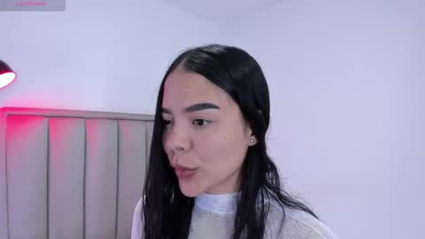 Snapshot of valery__nova chatting on 11-04-25, 01:48 Cris online show from 11-04-25, 01:48