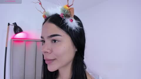 Snapshot of valery__nova chatting on 11-30-25, 04:11 Cris online show from 11-30-25, 04:11