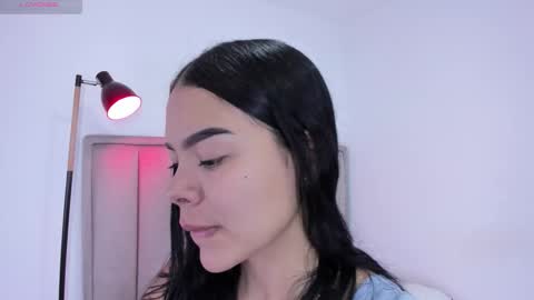 Cris  online show from 01-18-26, 03:38