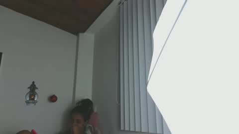 Snapshot of valery_lovex_ chatting on 12-21-25, 11:01 valery_lovex_ online show from 12-21-25, 11:01