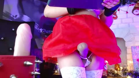 Valeria online show from 12-20-24, 12:16