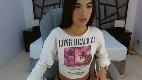 valery_restrepo online show from 07-08-26, 08:46
