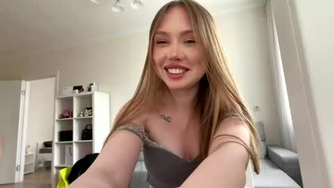 Gabriella online show from 05-16-26, 10:36