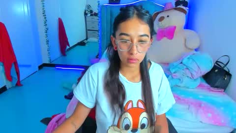 Snapshot of valery_taylor_1 chatting on 04-29-26, 01:26 valery online show from 04-29-26, 01:26