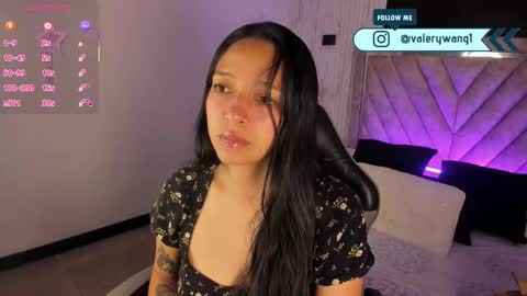 Snapshot of valery_wang chatting on 01-08-26, 11:45 Val online show from 01-08-26, 11:45