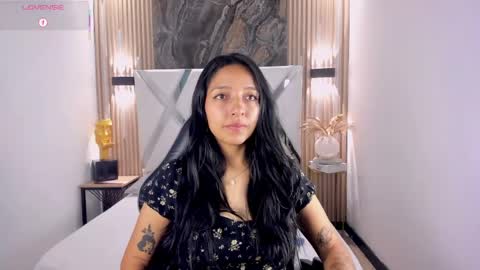 Snapshot of valery_wang chatting on 04-24-26, 12:07 Val online show from 04-24-26, 12:07