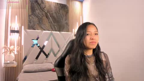 Snapshot of valery_wang chatting on 05-06-26, 11:59 Val online show from 05-06-26, 11:59