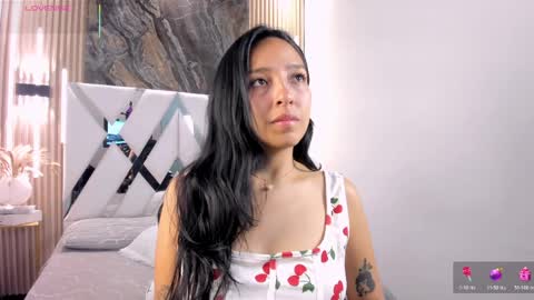 Snapshot of valery_wang chatting on 05-07-26, 11:48 Val online show from 05-07-26, 11:48
