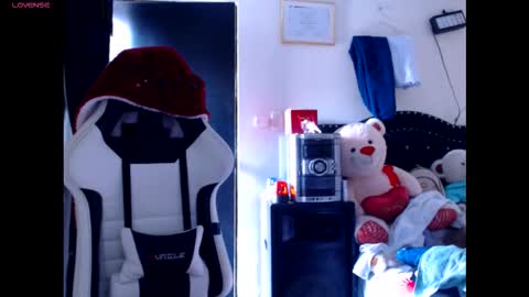 B V Naughty online show from 02-06-26, 03:04