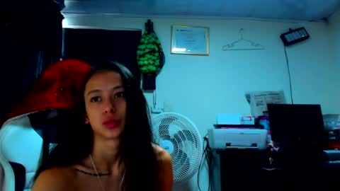 Snapshot of valerybaker1 chatting on 05-04-26, 03:19 B V Naughty online show from 05-04-26, 03:19