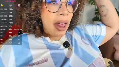 Snapshot of valeryharriz chatting on 07-12-26, 04:36 valeryharriz online show from 07-12-26, 04:36